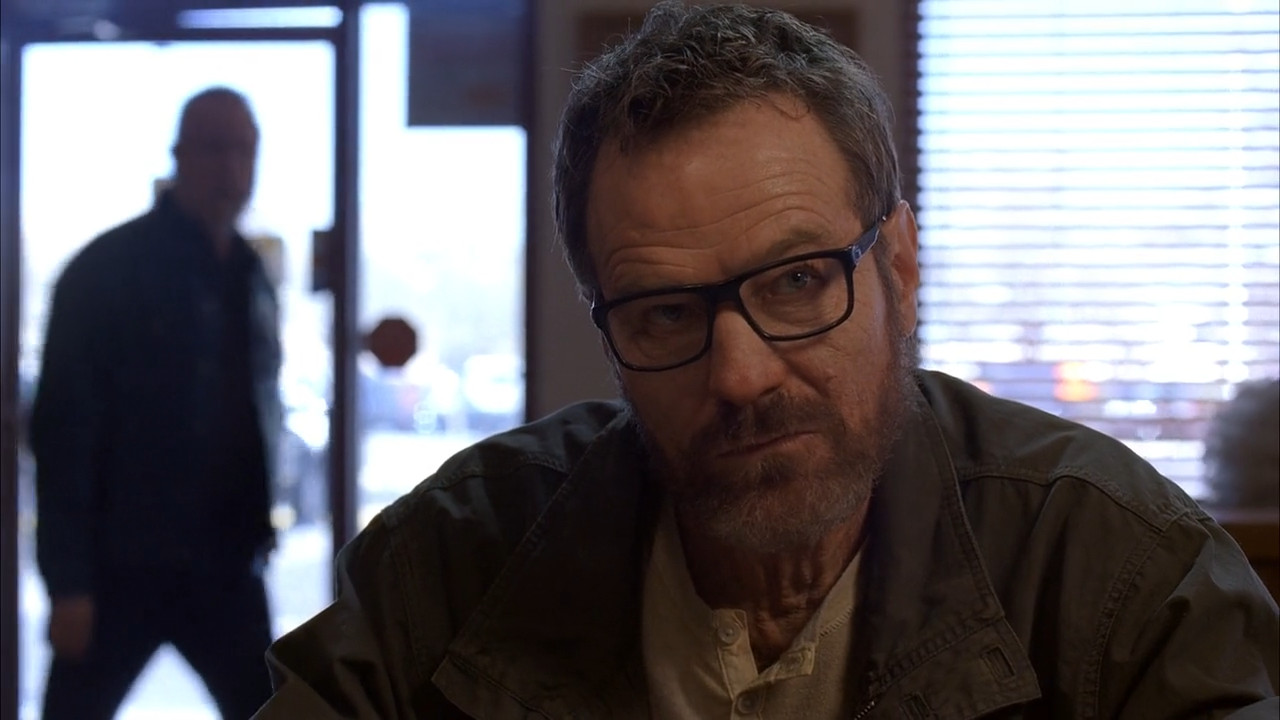Walt meets with the black market arms dealer